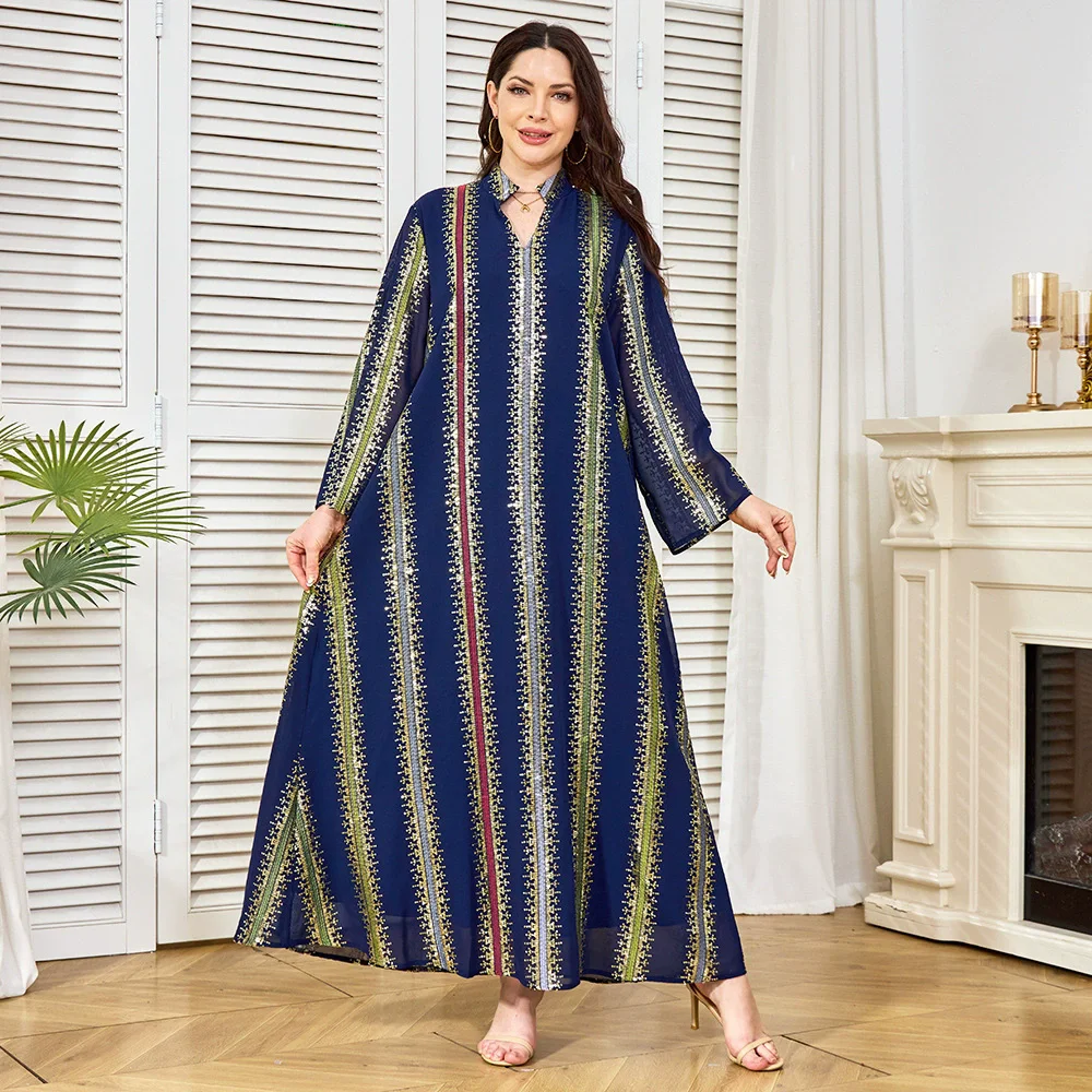 

Middle Eastern Arab Muslim Luxury Fashion Robe Women's Long Dress Fashion Bead Blue Pendant Dress Islamic Ramadan Dress