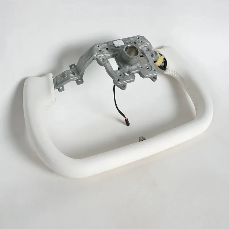 

Suitable for Yoke steering wheel full leather stitching modification Model 3 car accessory modified steering wheel