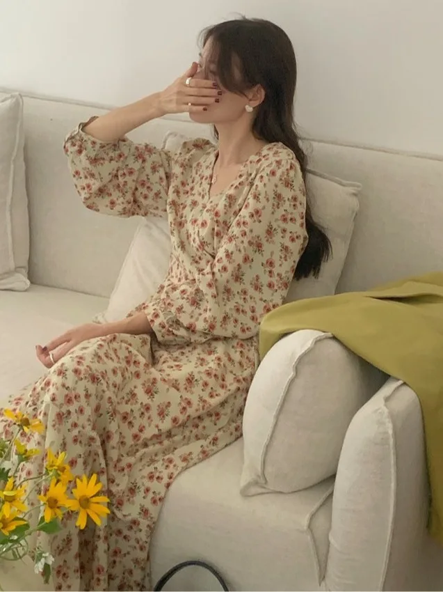 Maxi Dr con stampa floreale retrò con cintura Abito lungo Sve V-Ne Abito autunnale da donna Gonna interna con coda fi