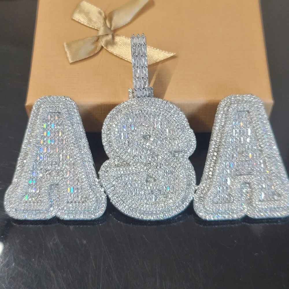 

Custom Big Baguettecz Bail Letter Necklace Iced Out Name Pendant Fashion Hip Hop Chain Personalized Design Birthday Gift For Him