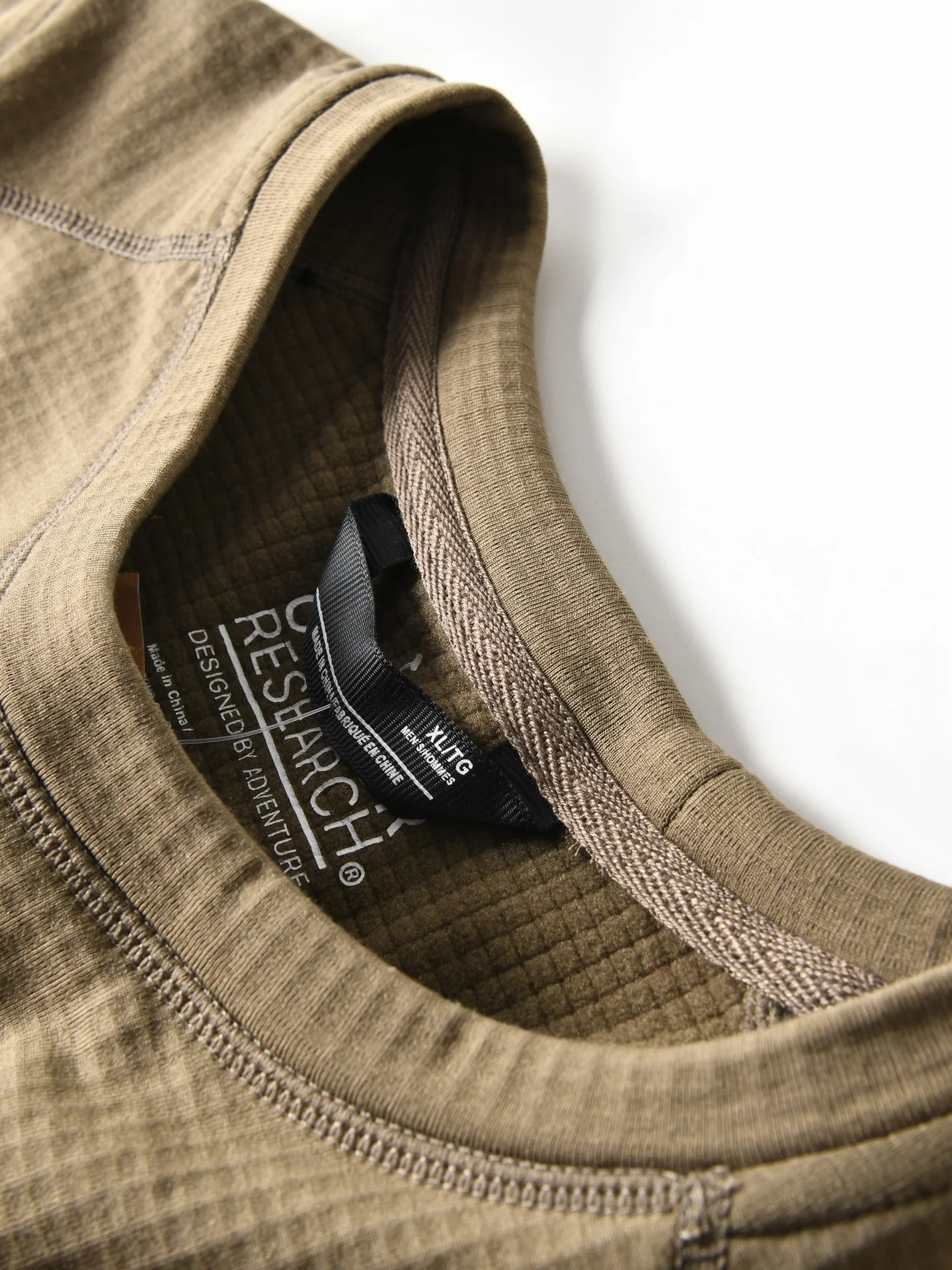 American Style Long Sleeve Fleece Lined Loose Casual round Neck T-Shirt Men's Autumn Winter Breathable Quick Dry Warm Base Shirt