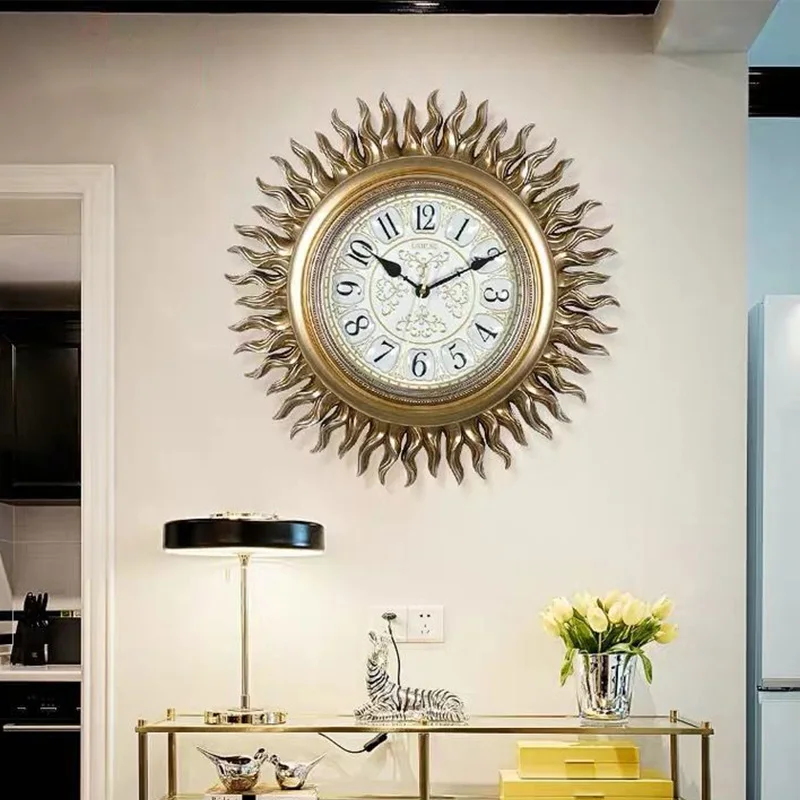 TUDA European-style Round Large Wall Clock Luxury Vintage Home Decor Living Room Study Mute Golden Creative Decorative Clock