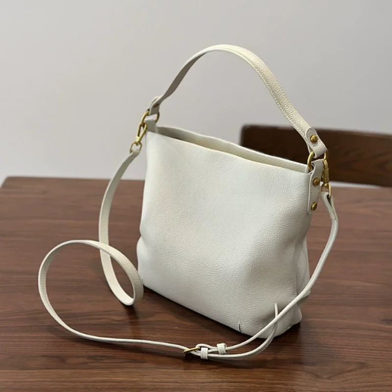 

2026 New all-season hand-held crossbody bag for women, a genuine leather casual commuting bucket bag with top layer cowhide