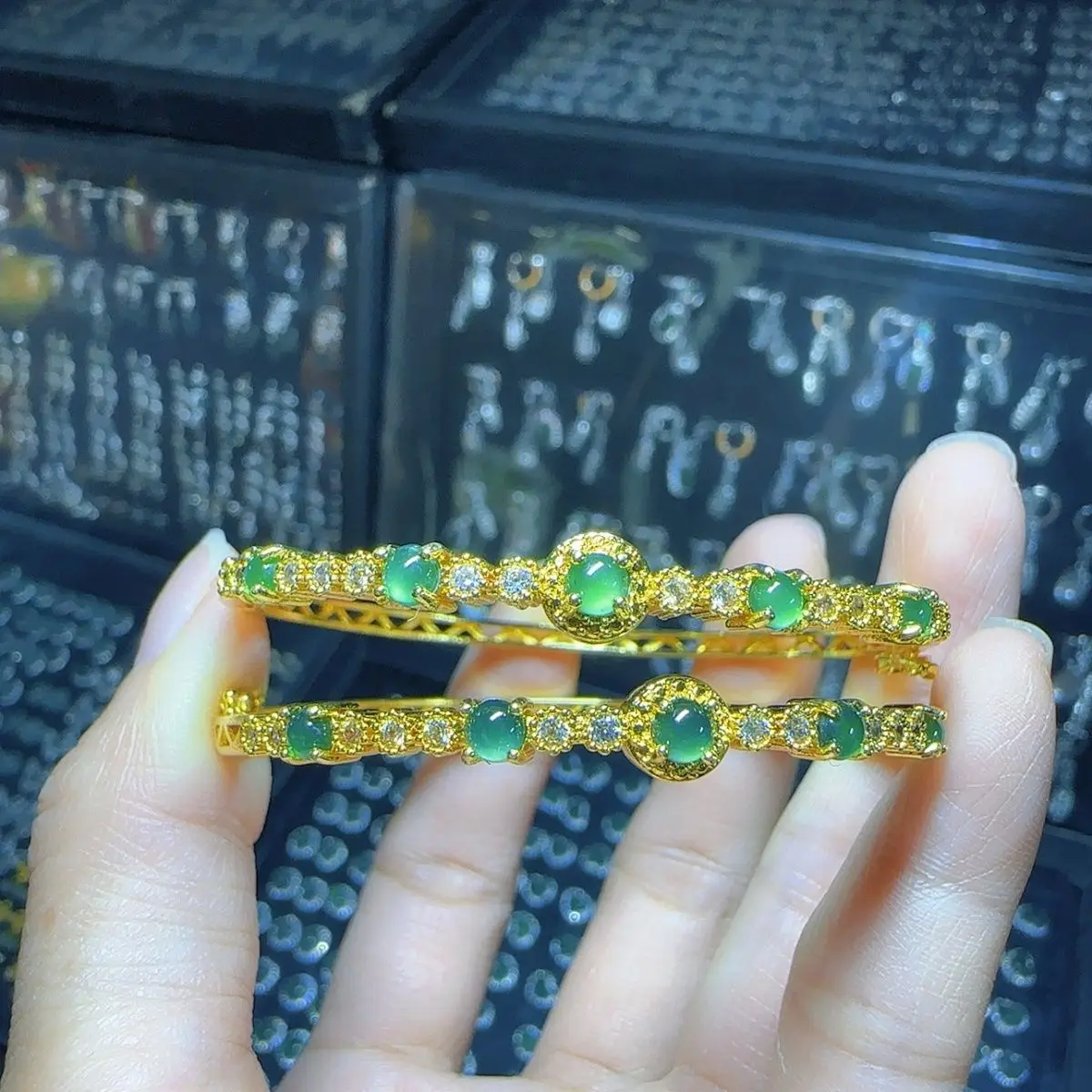 

Natural A jadeite ice blue bracelet (choose one of the best in diversity)