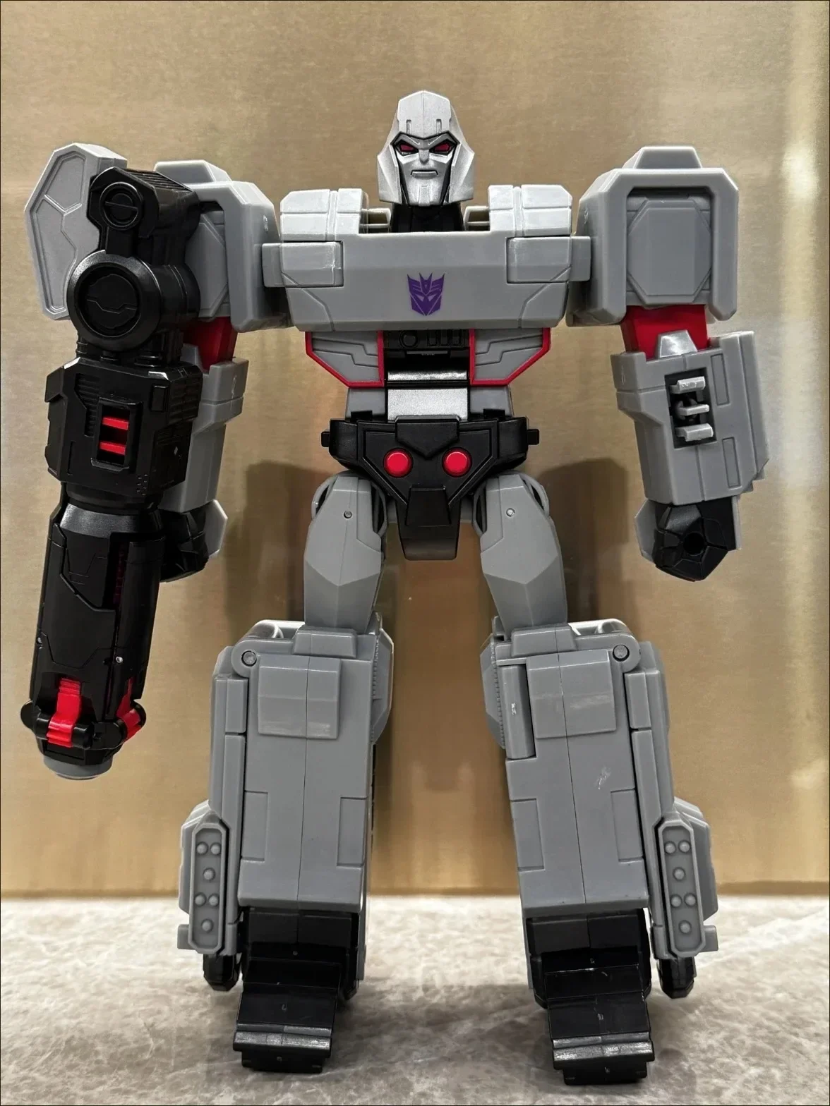 ในสต็อก Hasbro Transformers ของเล่น Megatron E4324 25 ซม.Matrix Mega Shot Action Figures หุ่นยนต์ Autobot เด็กของขวัญอะนิเมะตัวเลข