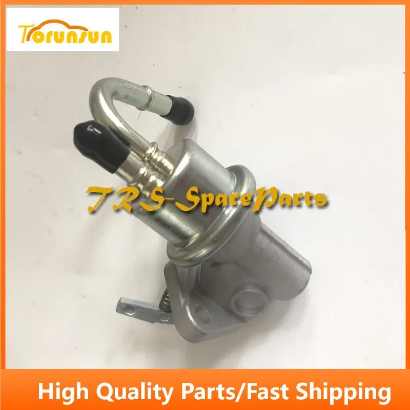 

Fuel Pump 6680838 7011982 for Bobcat S300 S220 S250 T2250 T250 With Kubota V3300 Engine