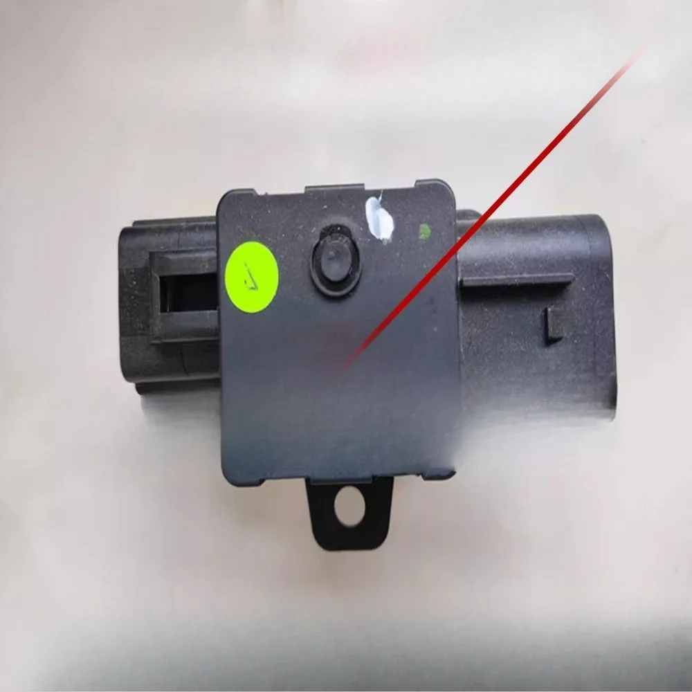 

For Buick Encore GX for Chevrolet Trailblazer Electronic Fan Module Resistor Fan Controller Computer 13536038