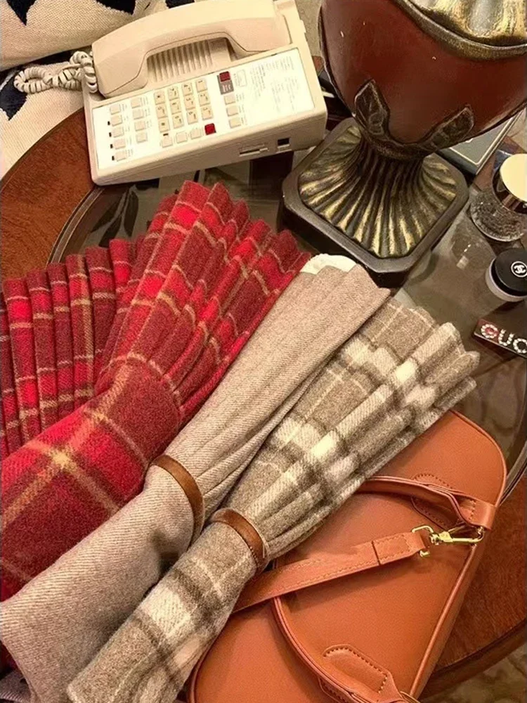 Vintage Plaid Pleated Skirts Women Y2K Autumn Winter Preppy Faux Woolen Mini Skirts Female High Waist Sweet Blended Skirts New