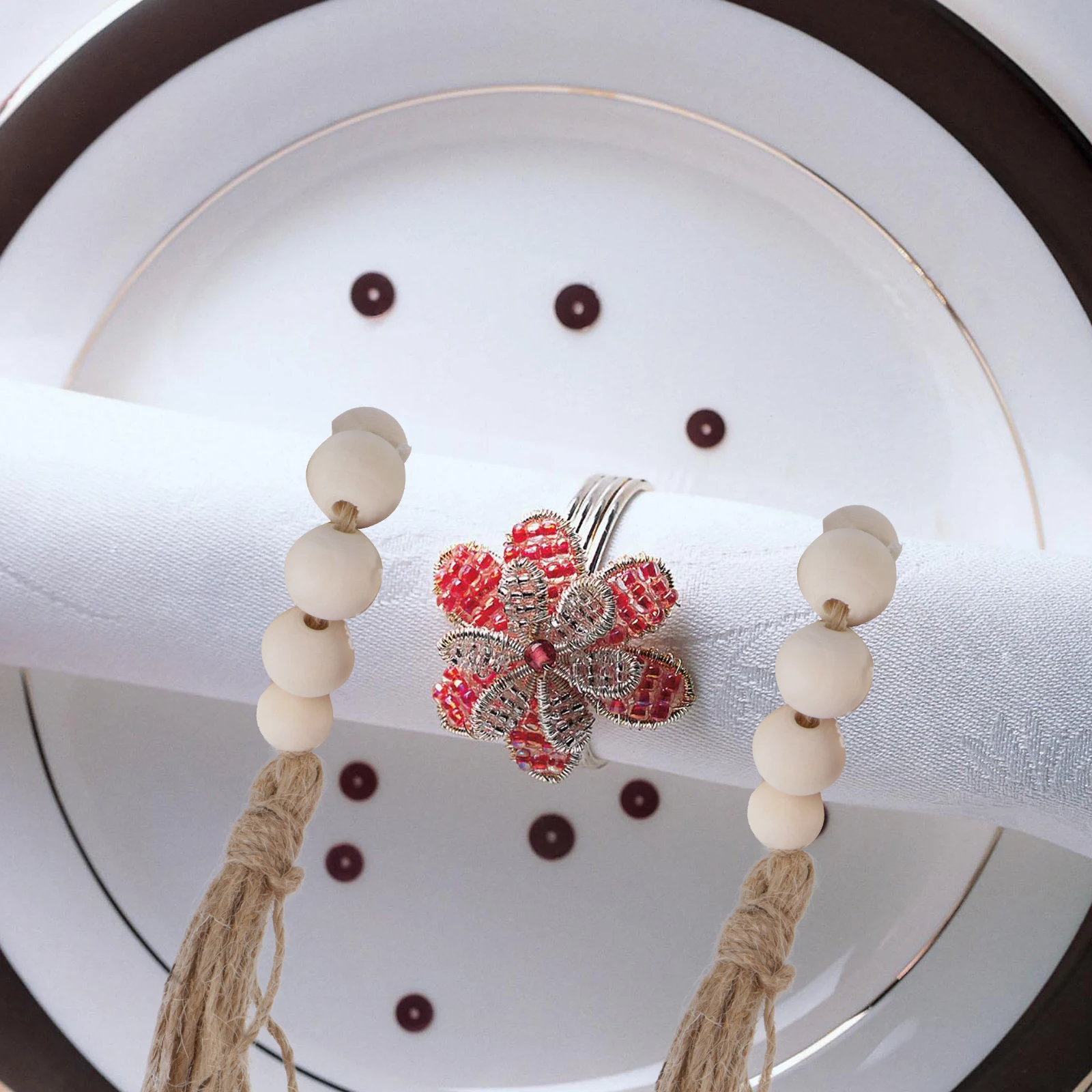 

8Pcs Wooden Bead Napkin Rings Rustic Natural Simple Design Wedding Home Party Table Decor Handmade Buckles Napkin Rings