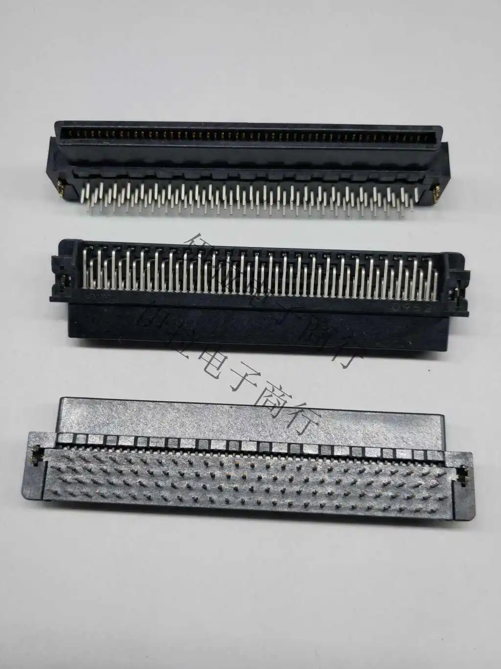 2pcs/ 1-1734037-0 100PIN SCSI 1.27mm board to board right angle PCB female end