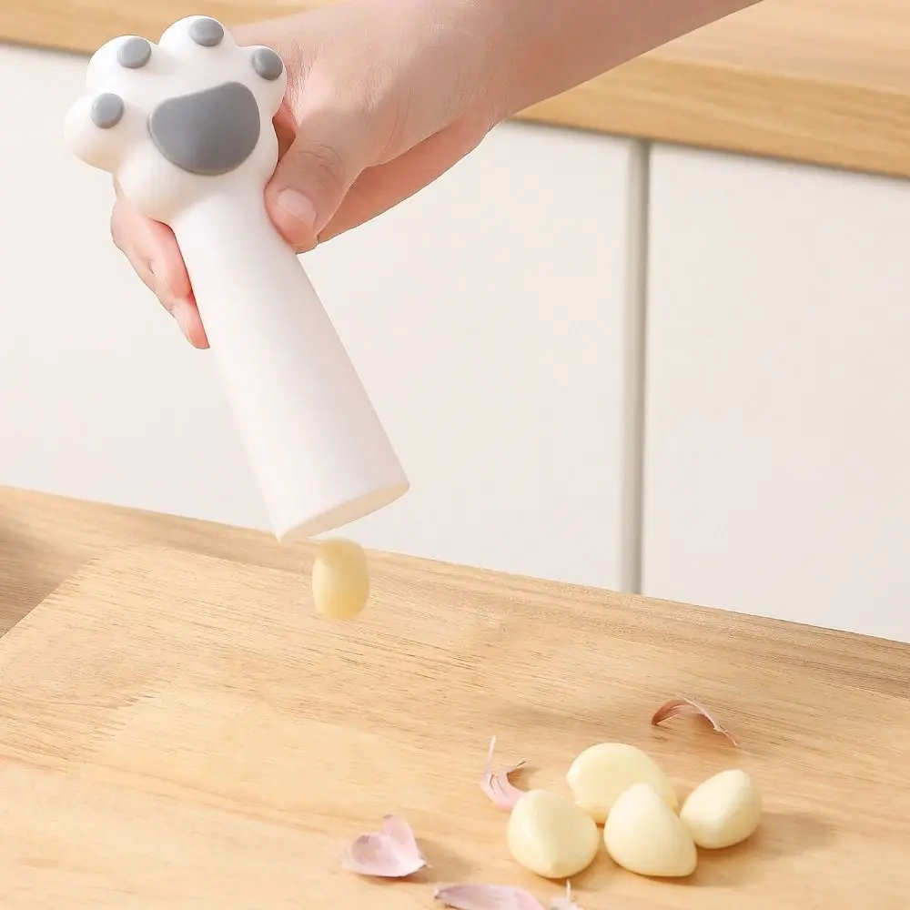 

Creative Cat Claw Garlic Peeler Silicone Quick Garlic Roller Hand Peeling Tube Kitchen Gadgets