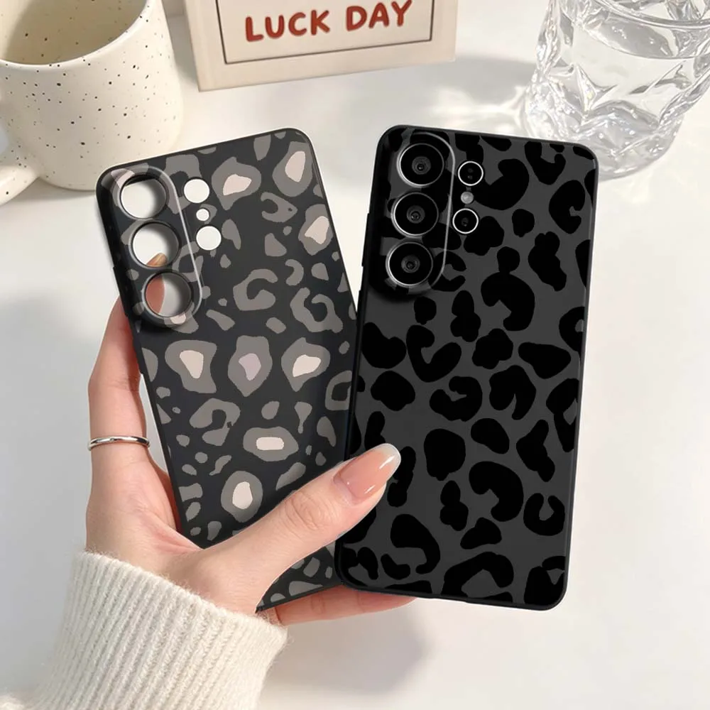 Pink Leopard Pattern Phone Case For Samsung Galaxy S26 S25 S24 S23 S22 S21 S20 Pro Edge Ultra Plus FE 5G Black Cover