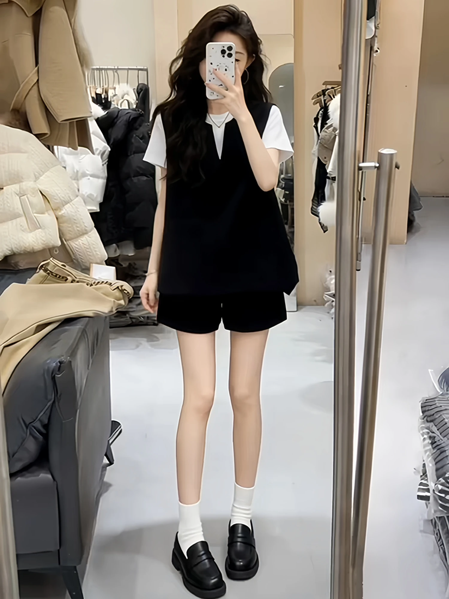 

Summer 2026 Women's Casual Short Sleeve T-Shirt And Shorts Set Breathable Comfortable High Waist Pants Fashionable And Unique