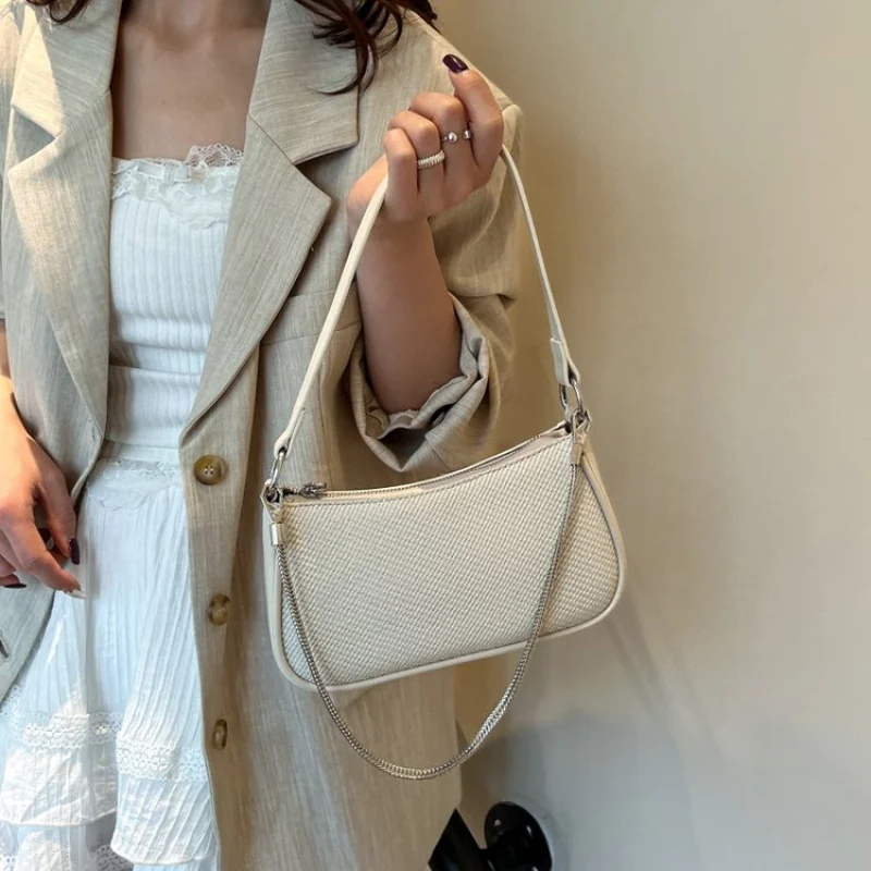 

Women's Messenger Bag Made Of Jaguar-Print Leather Featuring Paris Casual Vintage Lightweight Soft Daily Refined Look​