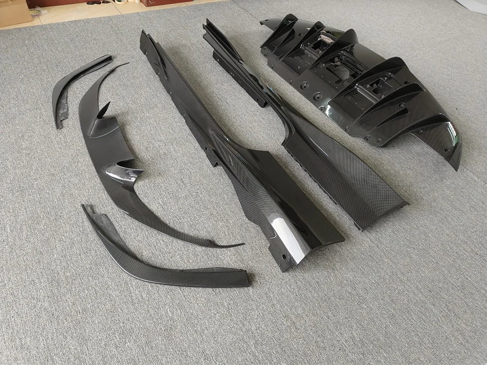 

For the Ferrari F8 Upgrade Modified OEM Carbon Fiber Front Bumper Lower Lip Side Skirt Rear Diffuser Rear Spoiler Body Kit