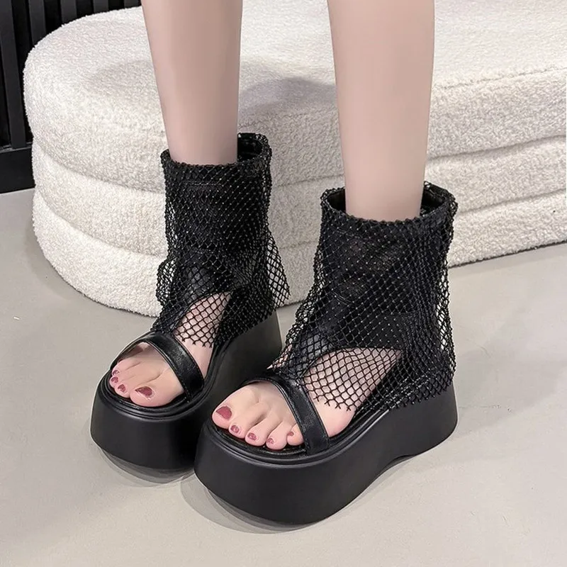 2026 New Women Flat Cool Boots Sandals Platform Mesh Sandals Summer Trend Open Toe Sport Shoes Casual Sneaker Ankle Boots Slides