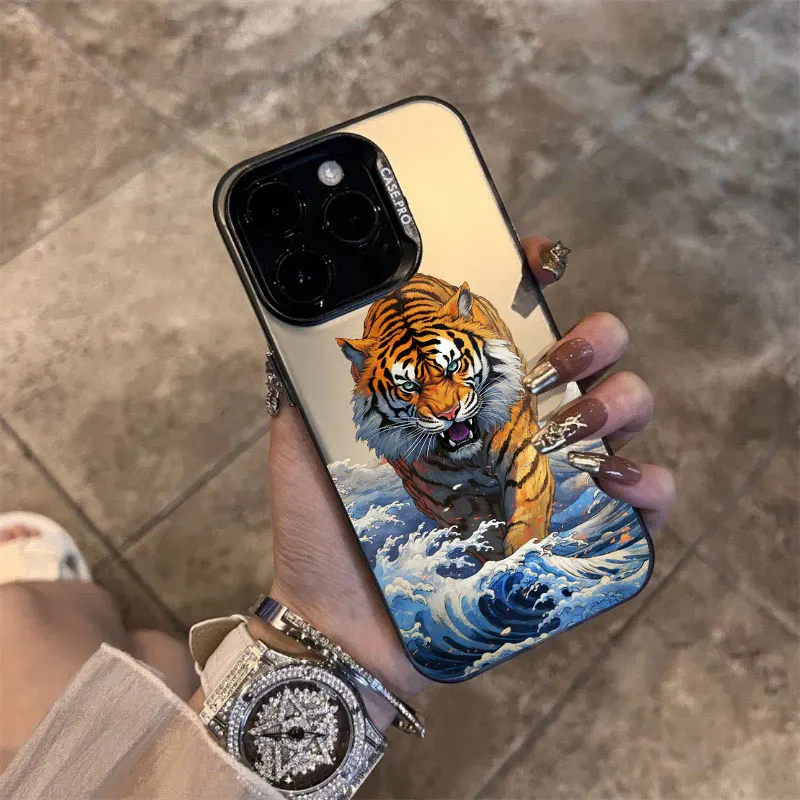 Ukiyo-e Ocean Waves Tiger Creative For iPhone Case 16 15 14 Pro Max Plus 13 Mini 12 11 Pro Max Shockproof Laser Phone Back Cover