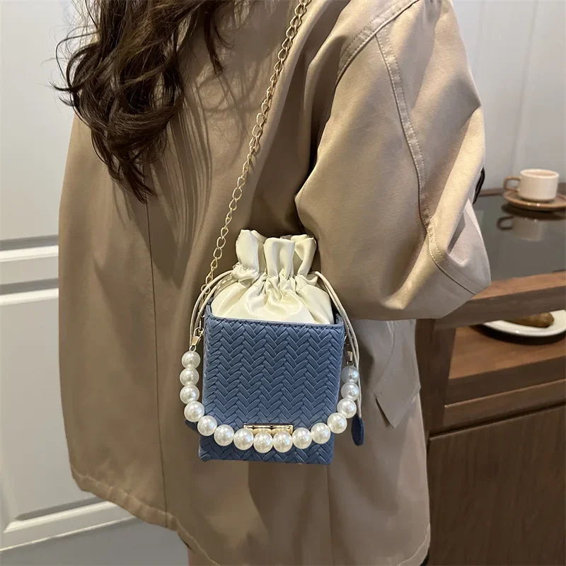 

Women's Fashion Pearl Handbag Small Fragrance Style Niche Design Versatile Chain Shoulder Bag