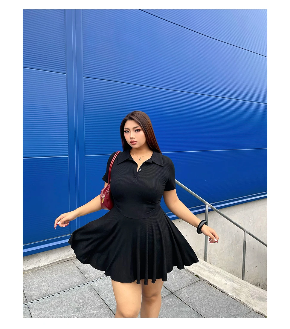 Camicia estiva da donna di grandi dimensioni con scollo a POLO nero Abito corto a vita alta A-line Moda che riduce l'età Abiti versatili che riducono l'età