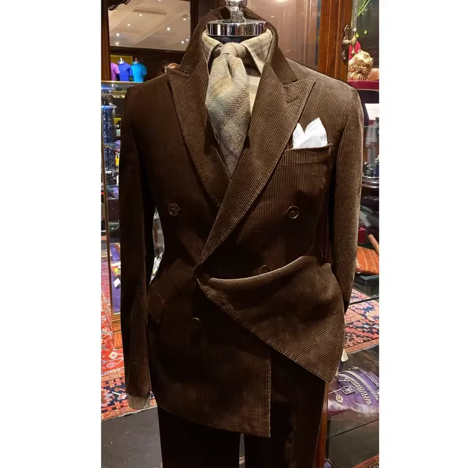 جديد الرجال سروال قصير العشب الأخضر دعوى قطعتين بلون الأعمال رداء غير رسمية البدلة بانت مجموعات الحلل رجل جناح ازياء أنيقة