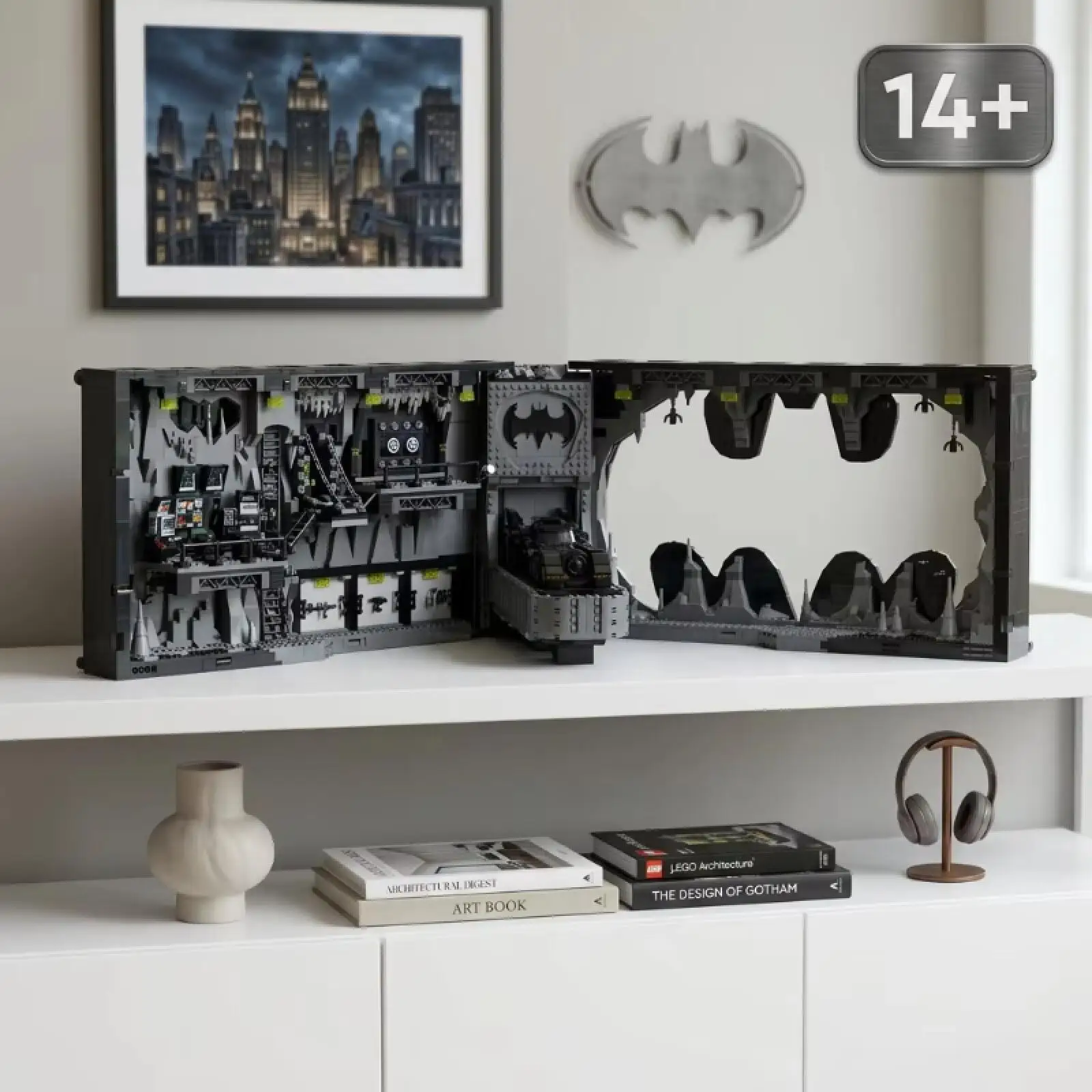 2026 Batcave Display Frame 3981PCS Classic Hero Series Building Blocks Model Bricks Unique Christmas Gift for Collectors Display