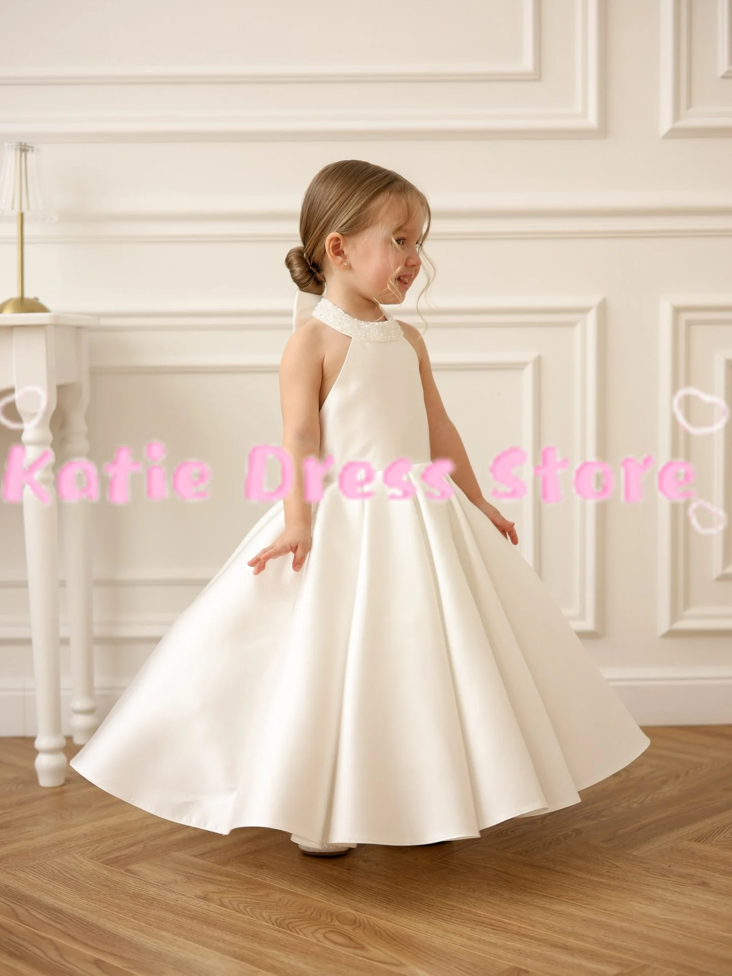 

White Flower Girl Dress For Wedding Pearls Satin Puffy Bow Princess Kids Birthday Party First Communion Ball Gowns Customized