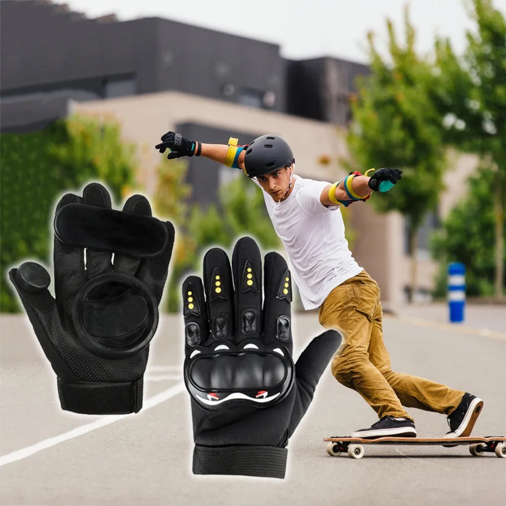 

Lightweight Protective Gloves for Skateboard Racing Made with Wear Resistant Fabric to Hand Safety and Comfortable Fit