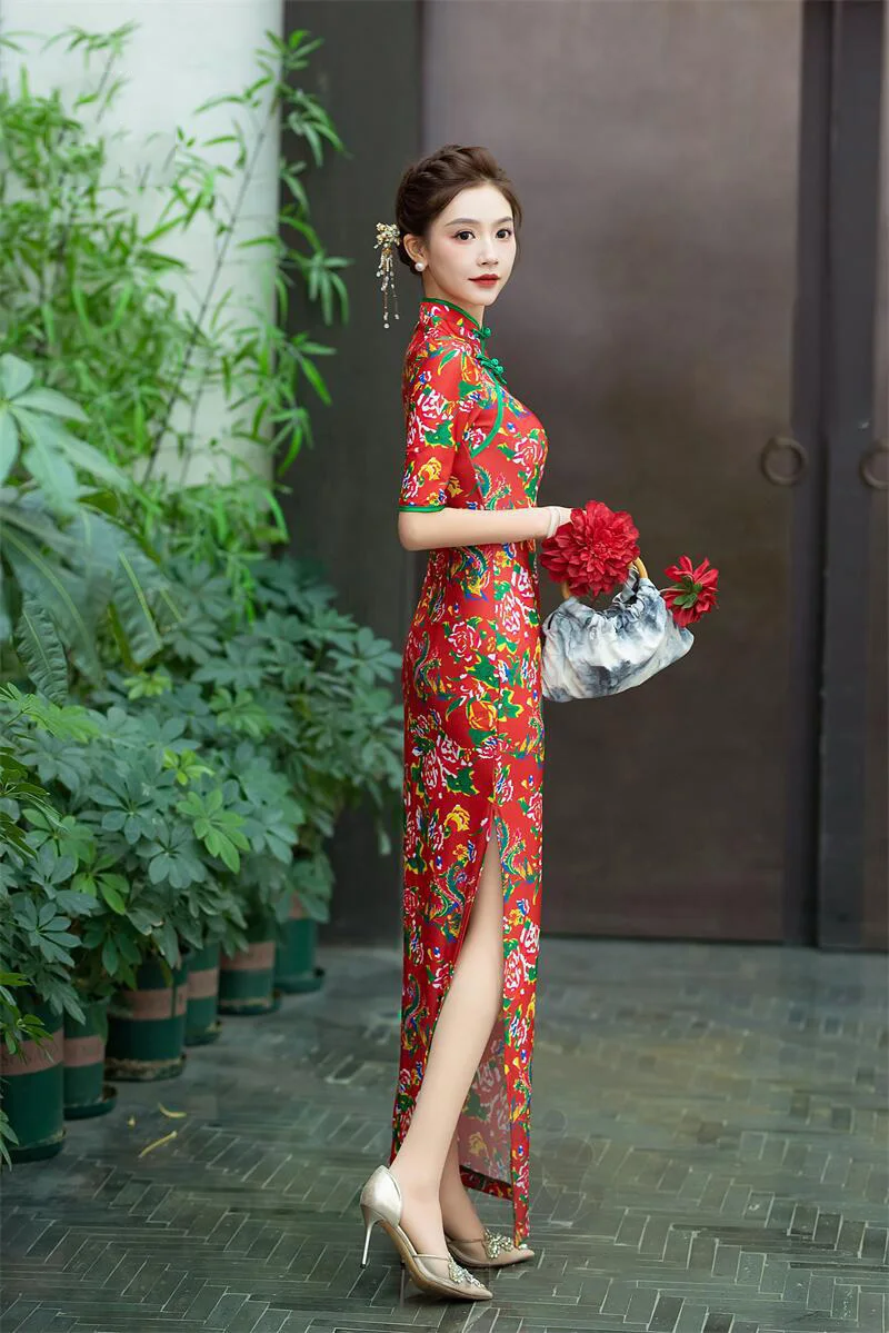 Women Red Floral New Chinese Style Cheongsam Slim Northeast Big Flower Long Dress Elegant High-fashion Costumes Plus Size Qipao