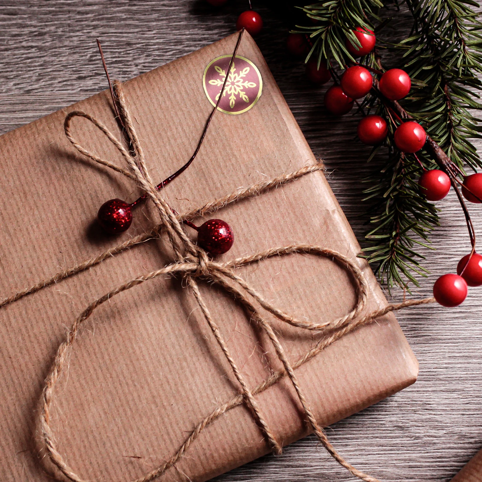 

2 Rolls Golden Stickers Christmas Labels Self-adhesive Candy Bag Copper Plate Craft Seal Festive