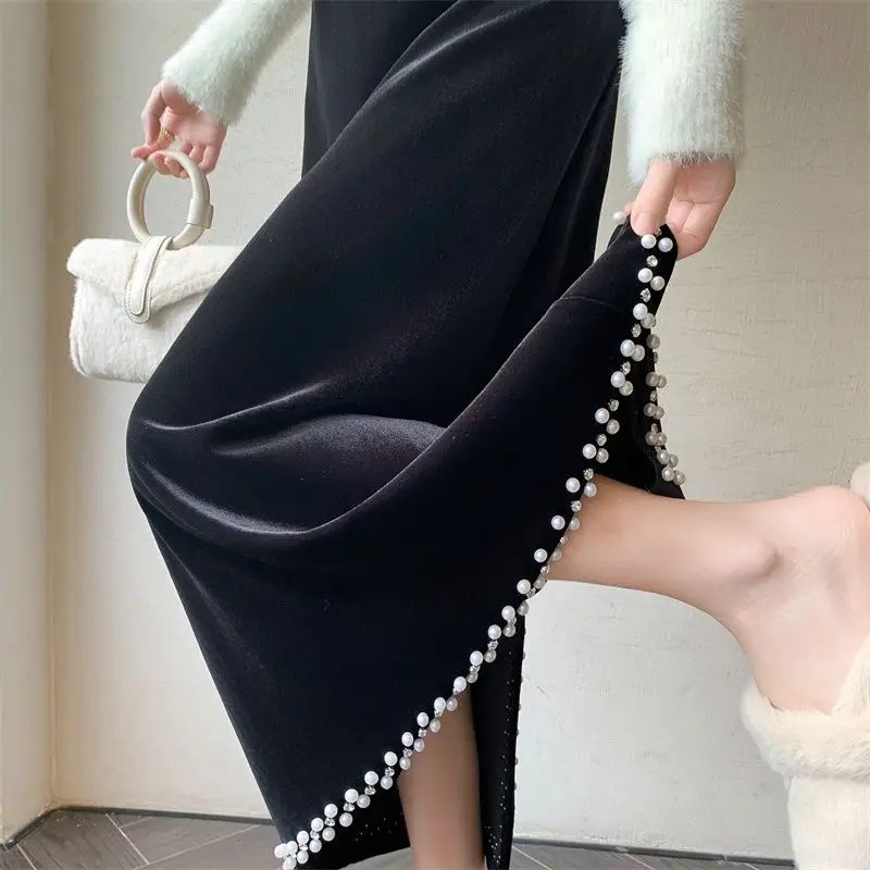 

Velvet skirt women's 2025 medium and long drape versatile hip covering split straight skirt women clothing