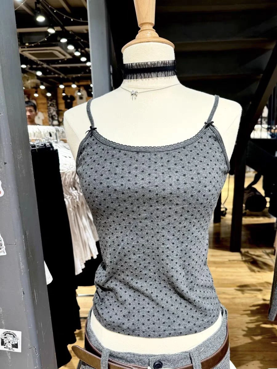 Dot Lace Trim Slim Tank Tops ผู้หญิงฤดูร้อนสายคล้องคอผ้าฝ้าย Camisole Casual Vintage Streetwear หวาน Y2k Crop Top ใหม่