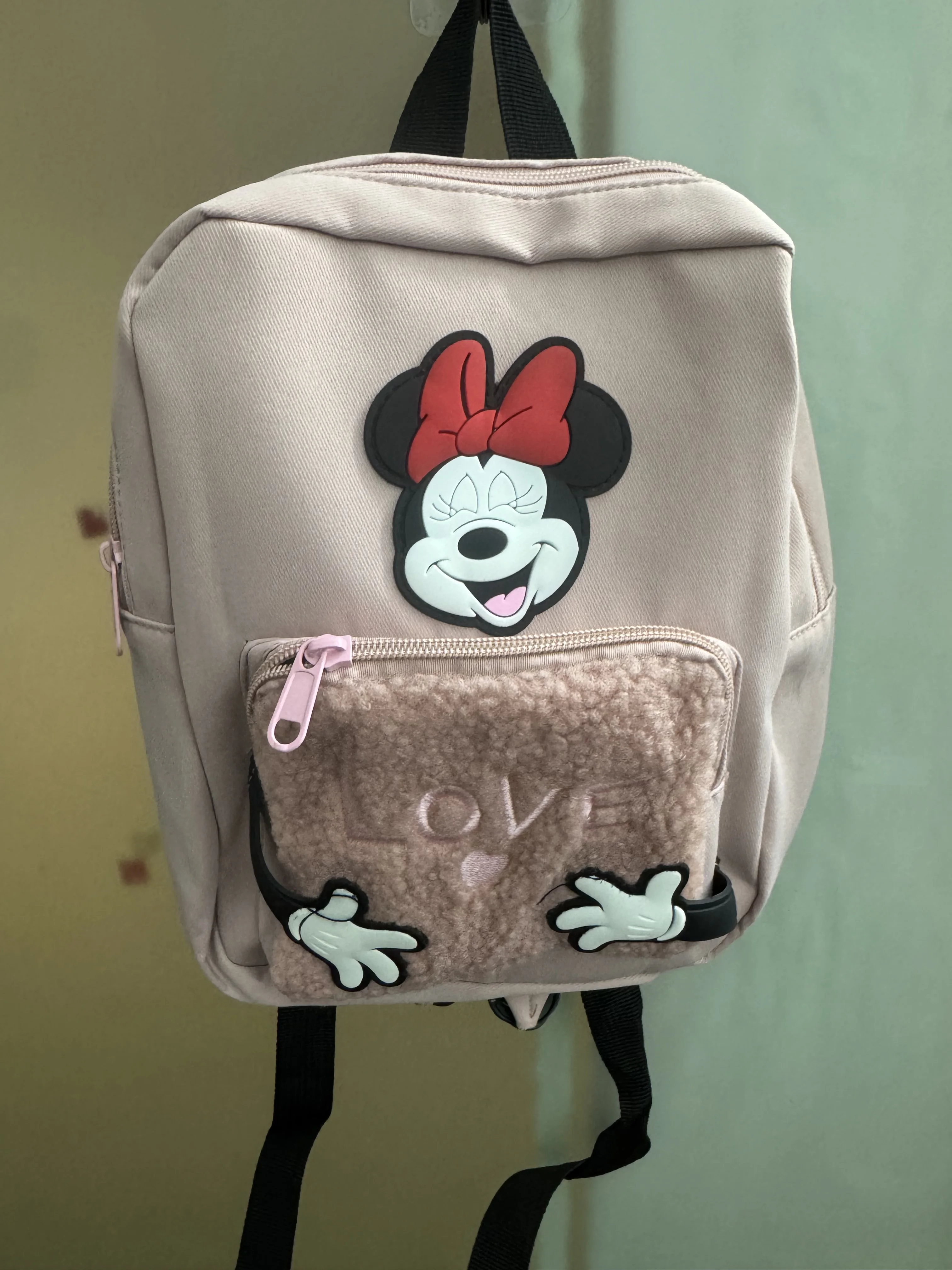 

Disney cartoon Minnie Mouse New Kids Backpack Mini Minnie Schoolbag Girls and Boys Cute Shoulder Bag