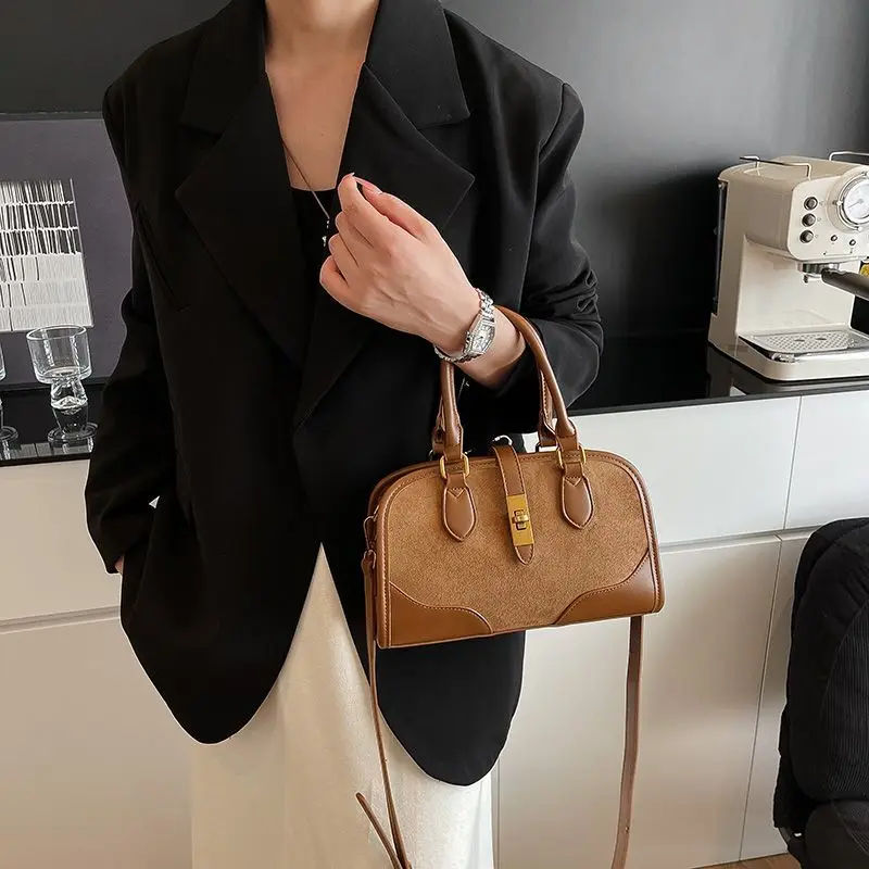 beaux-sacs-a-main-de-mode-sacs-pour-femmes-niche-premium-retro-temperament-sacs-nouveaux-sacs-a-main-a-bandouliere-de-grande-capacite-pour-les-deplacements