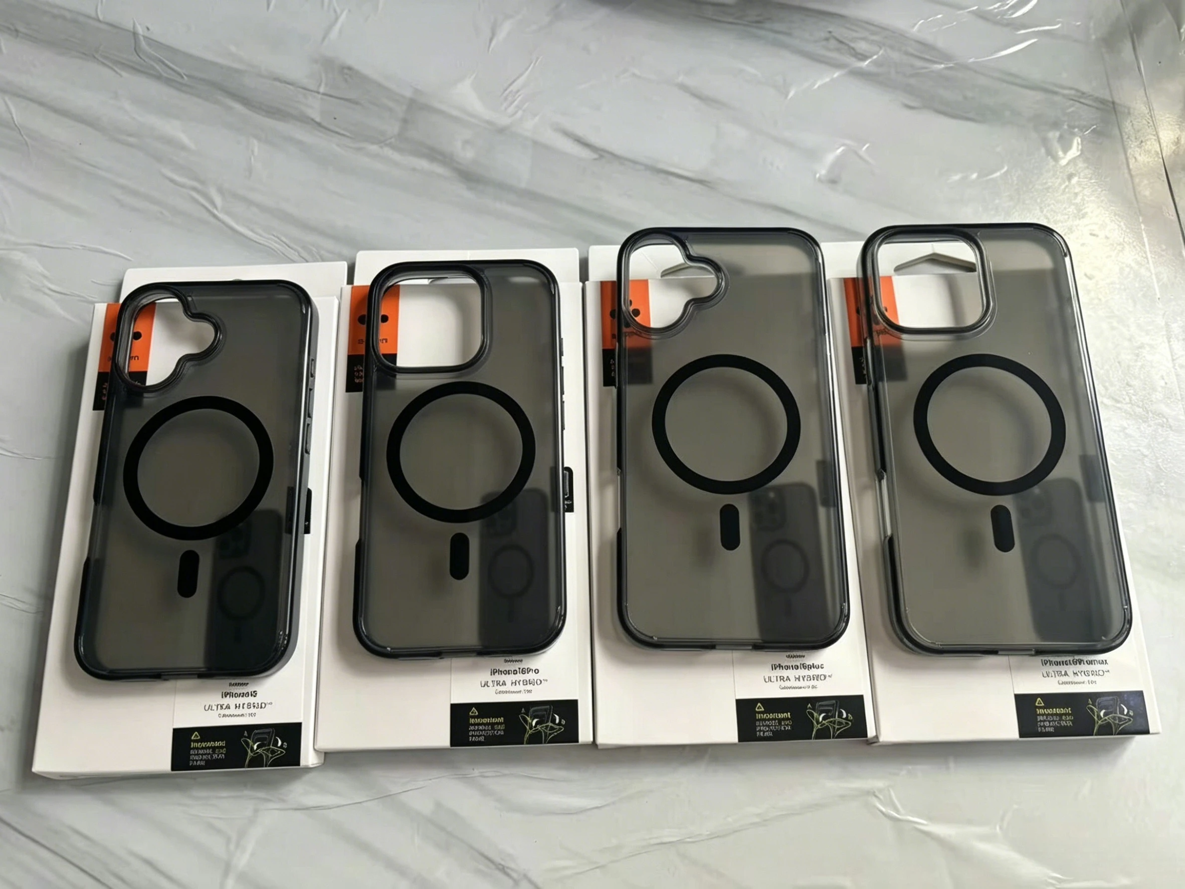 Spigen dla Iphone16/15/14/13/12 Magnetyczne etui na telefon Przezroczyste etui ochronne zapobiegające upadkom Magsafe Magnetic Suction — zdjęcie produktu 6
