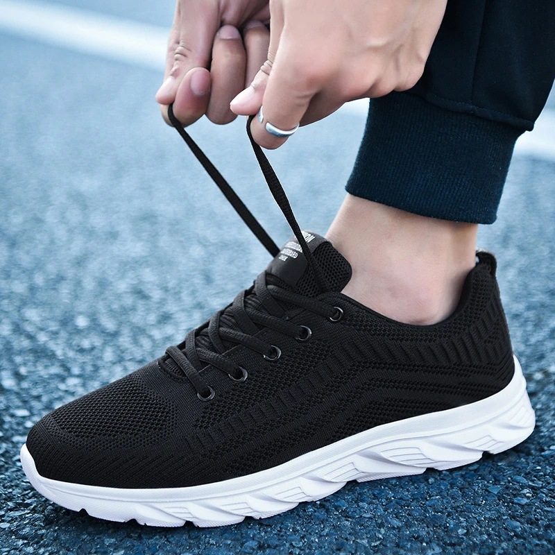 Men's Shoes Trendy Spring And Autumn New Style Flying Knitted Breathable Mesh Shoes Casual Sports Running Shoes Elderly Shoes