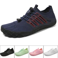 Nuevos zapatos de agua antideslizantes, zapatos descalzos para hombres y mujeres, deportes acuáticos, zapatos de playa al aire libre, natación, entrenamiento de secado rápido, zapatillas de gimnasio