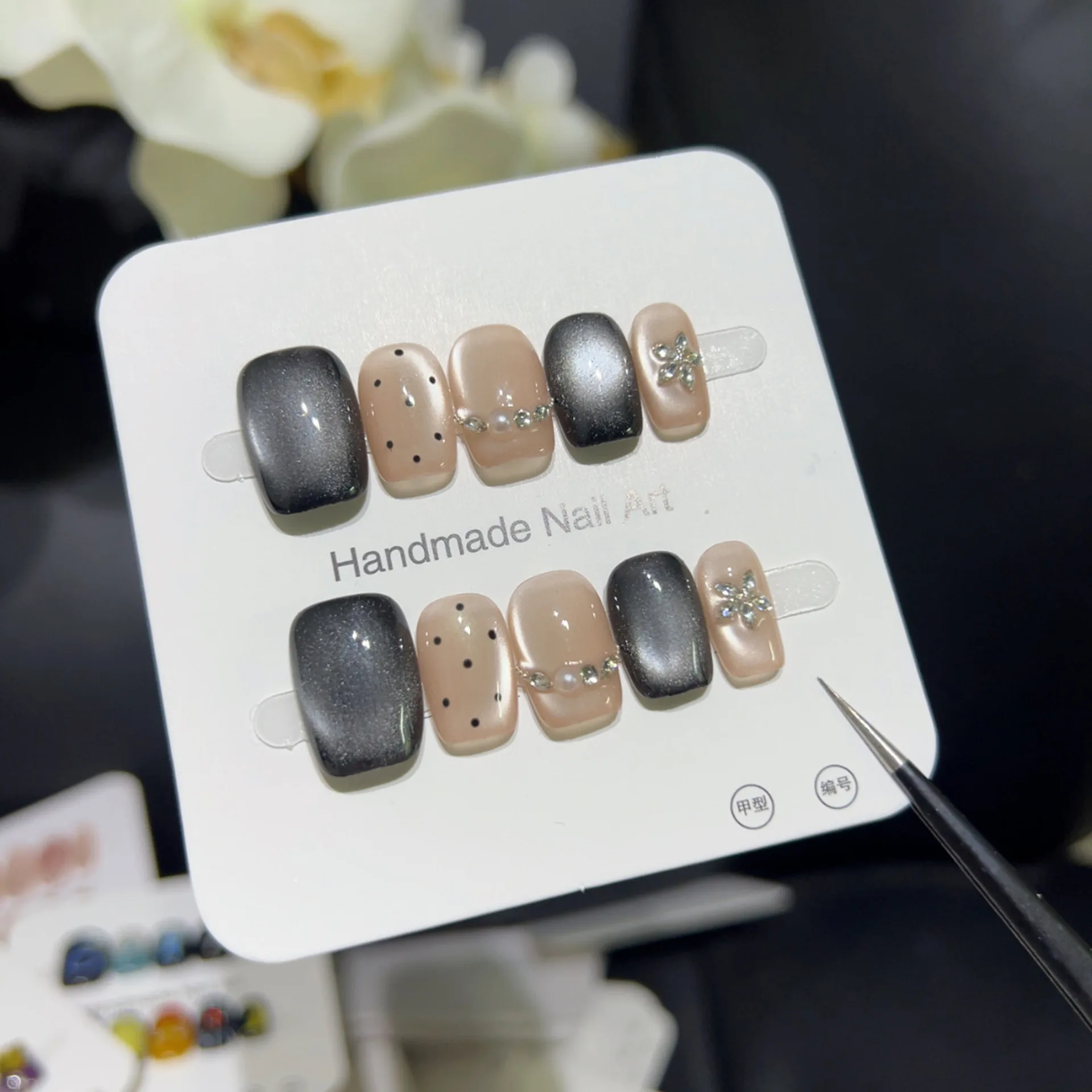 10 pièces presse à la main sur les ongles paillettes oeil de chat à pois strass conception mignon faux ongles portable ongles conseils Art pour les filles chaudes