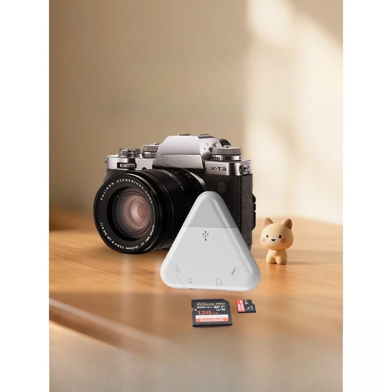 

Mobile phone card reader SLR SD card three-in-one multi-function USB3.0 high-speed ccd all-round TF computer Type-c memory