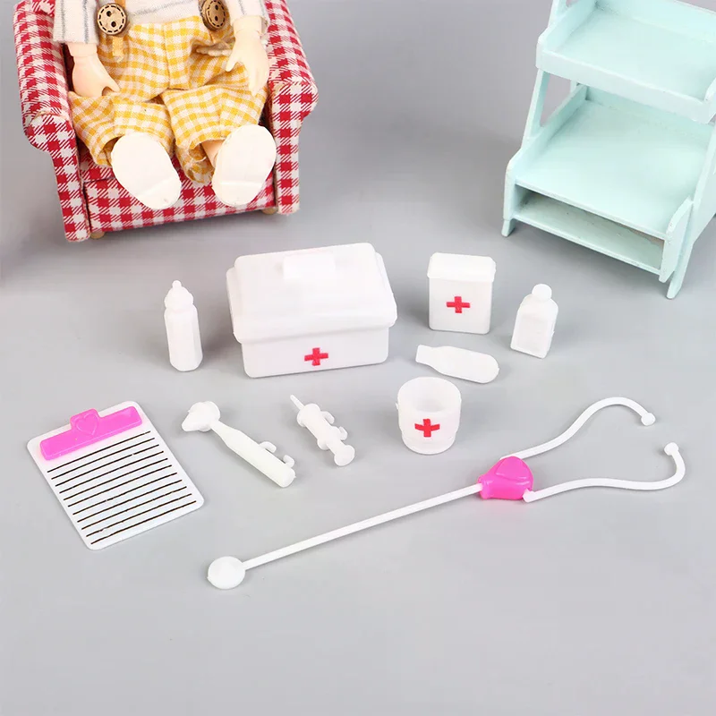 Set di accessori in miniatura per casa delle bambole Decorazione modello per casa giocattolo Gioco di bambole perfetto per scene di raccolta in miniatura