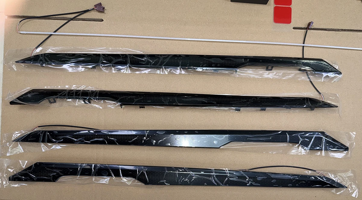 Icarsin 64 لونًا ضوءًا محيطًا ديناميكيًا لسيارة VW Golf 8 Mk8 2021 + ملحقات ترقية إضاءة LED داخلية للتحكم في الشاشة