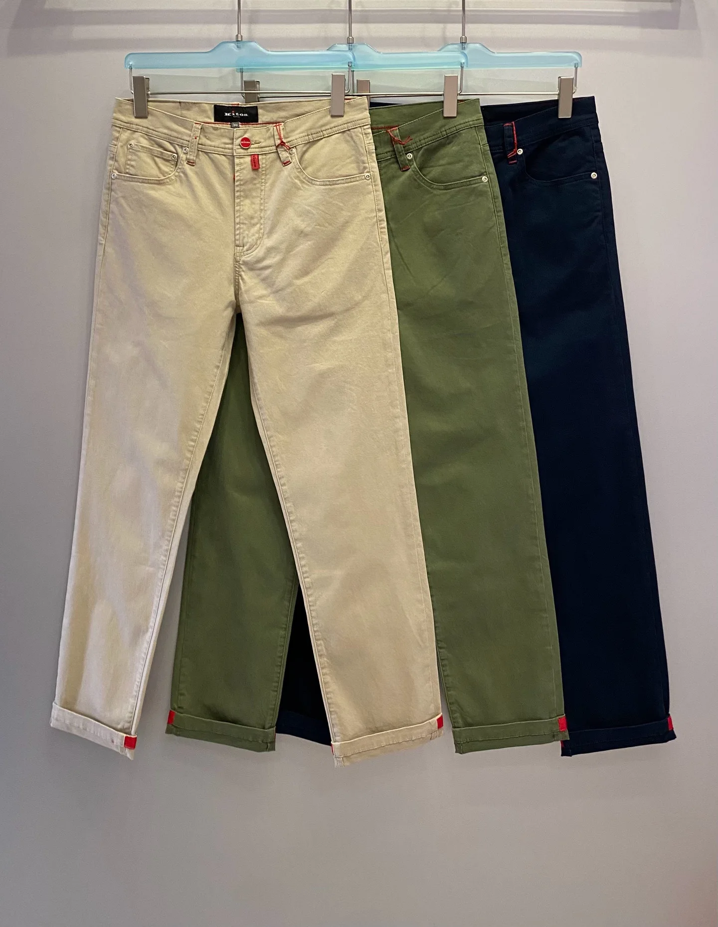 Kiton Italian Casual Fashion Men's Iconic Red Casual Pants