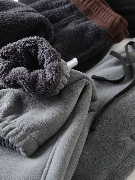 

Мужские зимние спортивные брюки на флисовой подкладке, новые, утепленные, мягкие, повседневные, свободного кроя, модные, трендовые, с манжетами