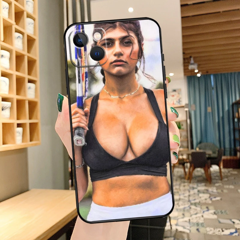 Sexy Beautiful Girl Mia Khalifa Case For iPhone 14 15 16 13 12 11 Pro Max XR XS X Plus 12 13 Mini Phone Cover