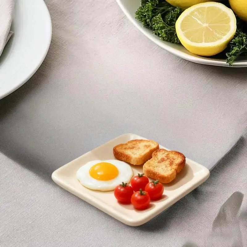 แก้วน้ำหมีจิ๋ว 2 ชิ้น สำหรับตกแต่งบ้านตุ๊กตา ของเล่นเสริมสร้างจินตนาการ