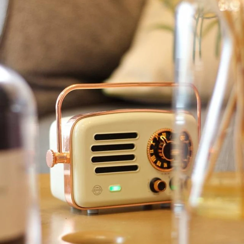 

MUZEN Voyager 2 Lunar Rock White Bluetooth Wireless Speaker Retro WIFI Radio Portable Outdoor Music Metal Player Subwoofer