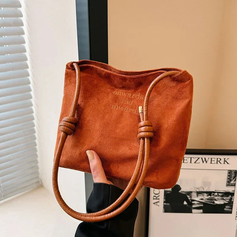 Damen-Sandstrahl-Tasche, Leichte Textur, Vielseitig, Herbst und Winter, Einzigartiges Design, Modische Umhängetasche
