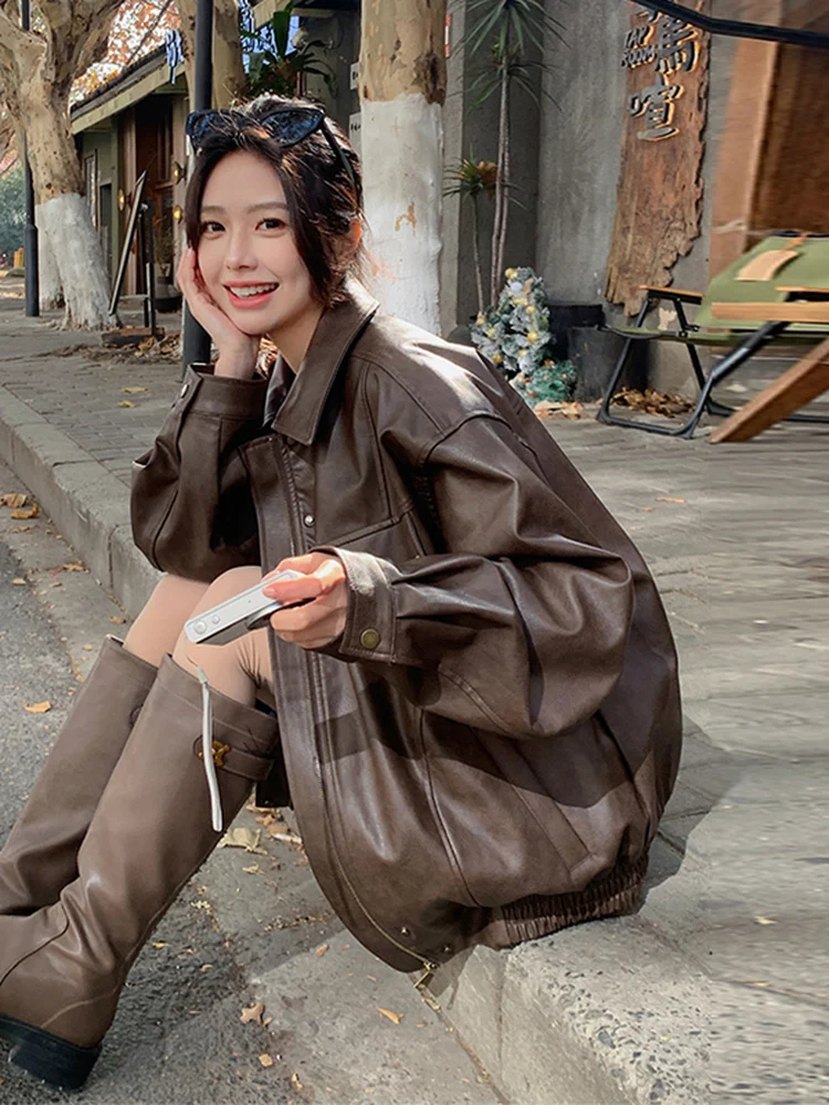クールなPUレザー製ジャケット、レディース、コーヒー色、春秋新作、小さめサイズ、ファッショナブルな通勤風、キットデザイン