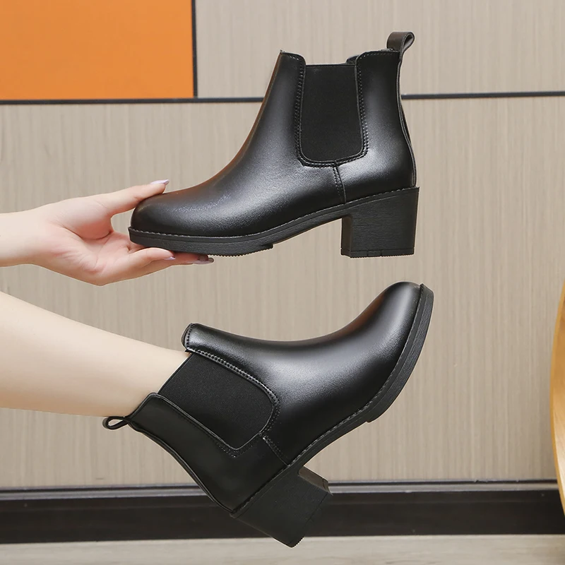 

Shoes Female 2024 Hot Sale Slip on Women's Boots Autumn Round Toe Solid Short Barrel Platform Chunky Heels Fashion Naked Boots