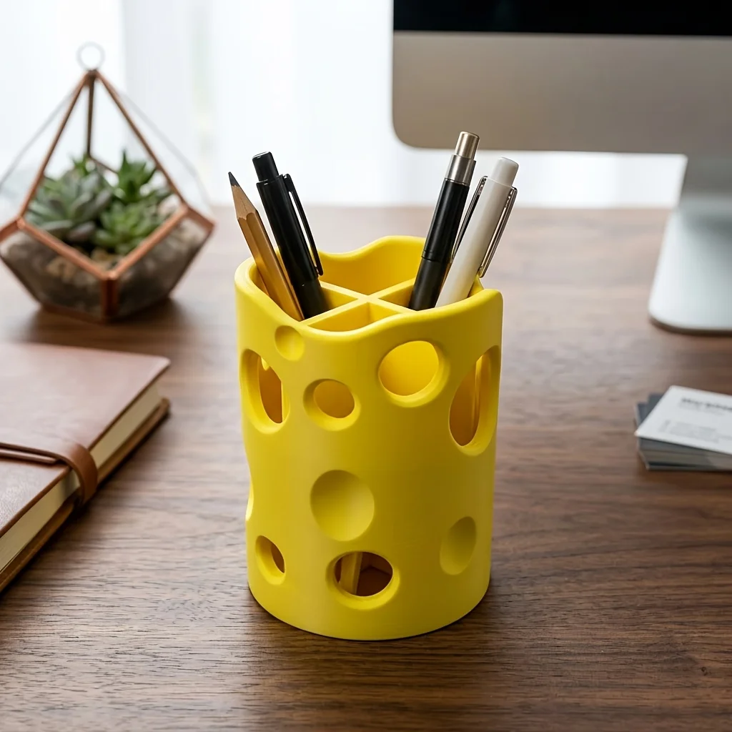 Creative shaped pen holder, office decoration item, art student's paintbrush storage, creative birthday gift for friends