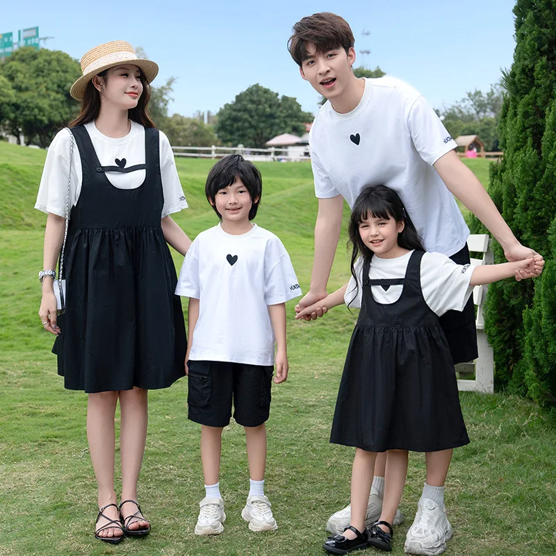Couple Look Family Matching Clothes Mom Daughter T Shirts Dress Outfits Dad Son Tops Shorts Set Parent-child Brother Sister Suit